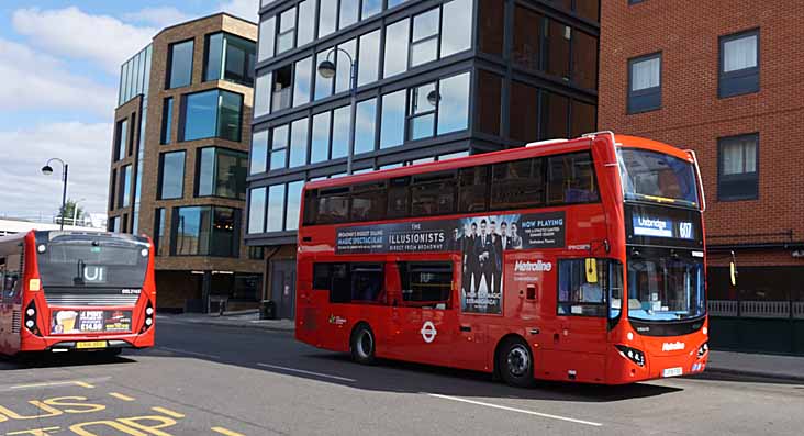 Metroline Volvo B5LH MCV EvoSeti VMH2588